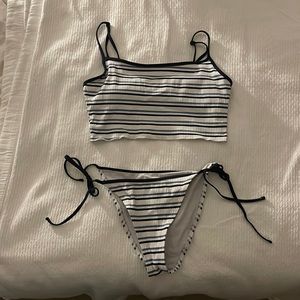 L.A. Hearts string bikini